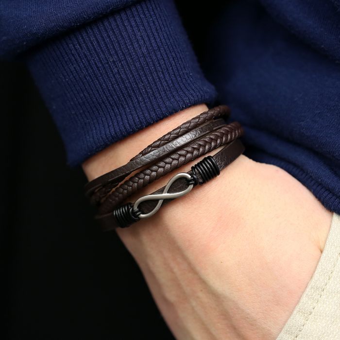 Frank 1967 7FB-0722 Leren Armband met Infinity - 4 Strengen - Verstelbaar Slot - 19cm - Leer - Bruin